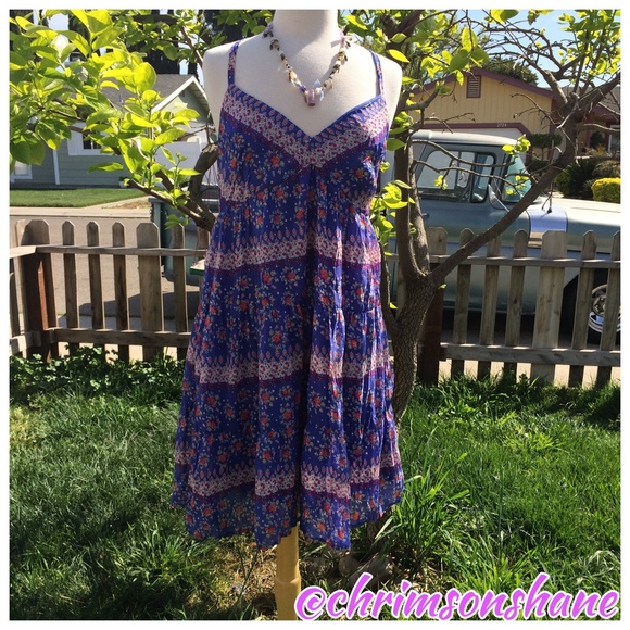 Mossimo Supply Co. Dresses & Skirts - 🌸Lovely Mossimo Floral Dress