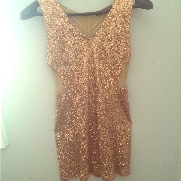 Gold sequence DRESS✨