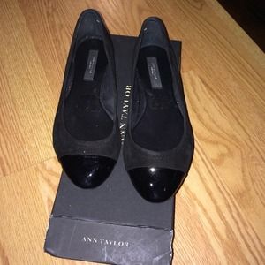 Ann Taylor Black Flats