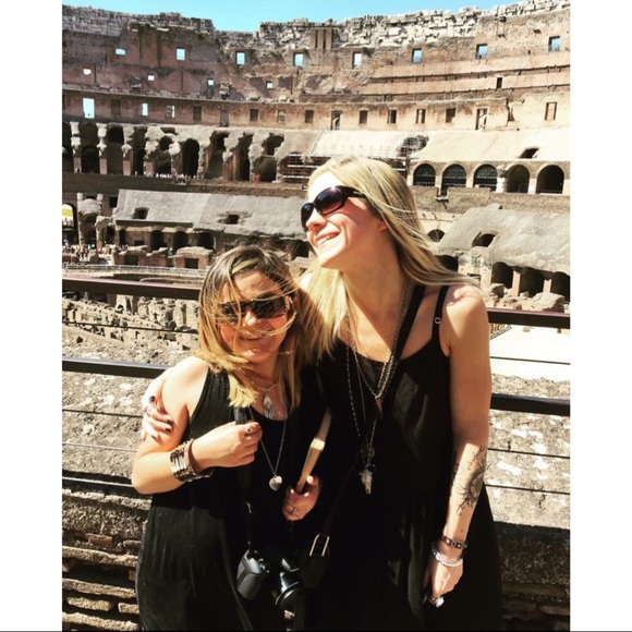 Meet your Seller/Buyer - Picture 2 of 8