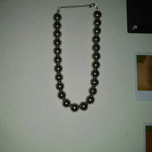 Silver ball necklace