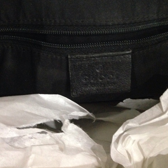 Gucci GG Canvas Shoulder Bag  Gucci Monogram Abbey Tote