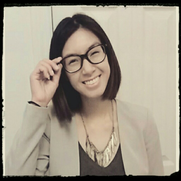 Tiffany&Co. Glasses comes with everything