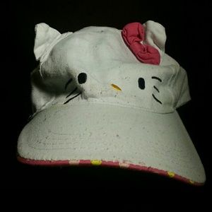 Hello kitty hat