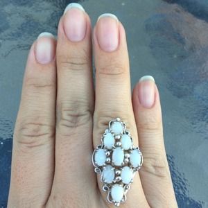 Antique retro white stone ring