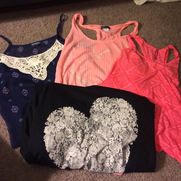 BUNDLE💗🎉