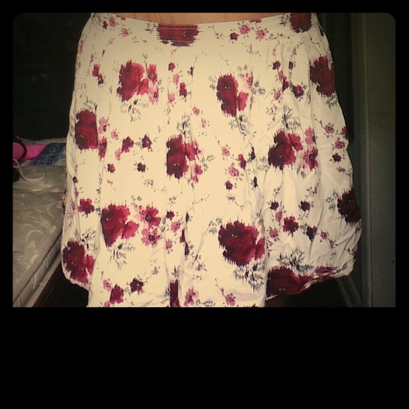 floral skirt