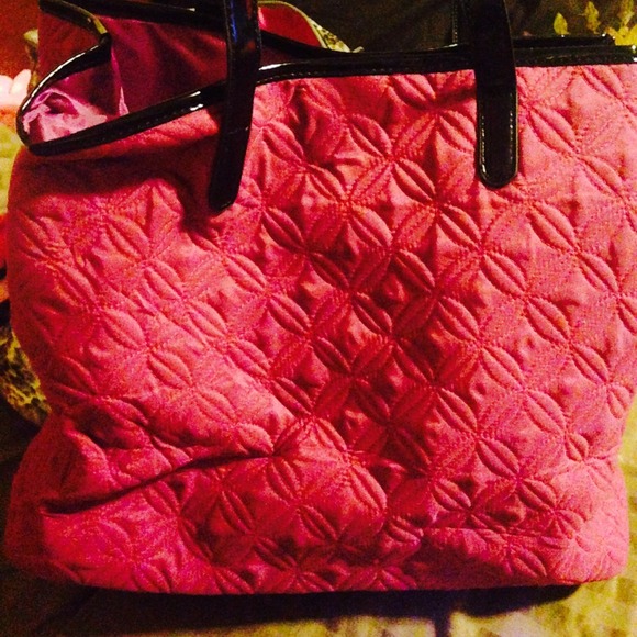 Dark pink tote bag
