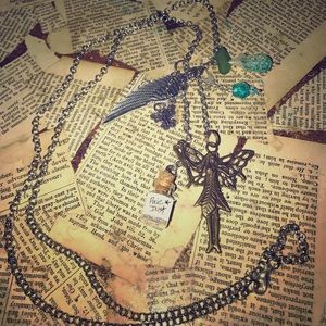 "Fairy/Pixie Dust" charm necklace 25" silver chain