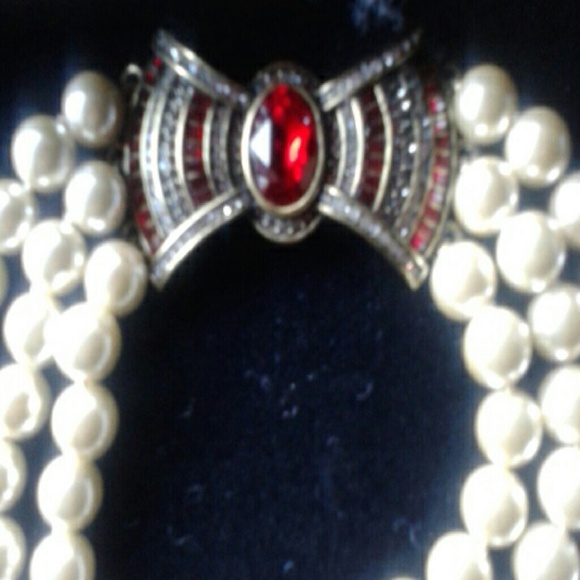 "SOLD" "SOLD"Bow Tie" Necklace  (Heidi DAUS) - Picture 2 of 3