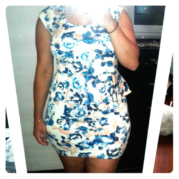 Floral peplum bodycon dress