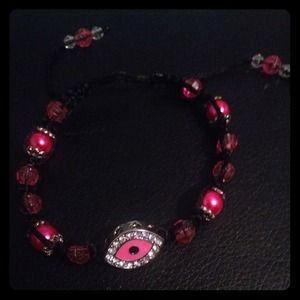 Eye bracelet