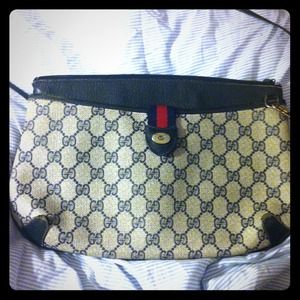 Authentic vintage Gucci purse.