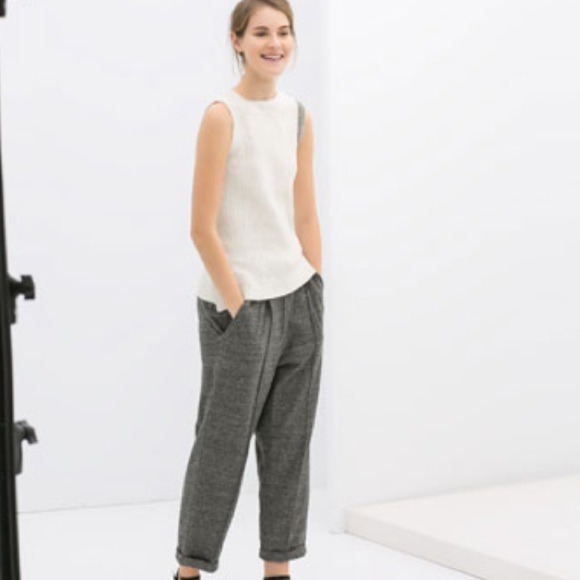 Zara Asymetric top with Diamante - Picture 2 of 4