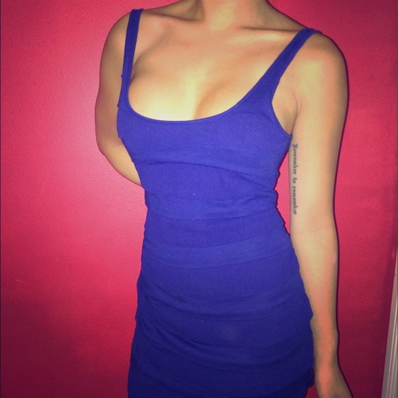 Express layer dress xxs