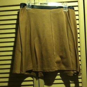 Brown skirt with leather waistband