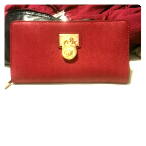 Michael Kors Clutches & Wallets - SOLD! Michael kors Hamilton red leather wallet