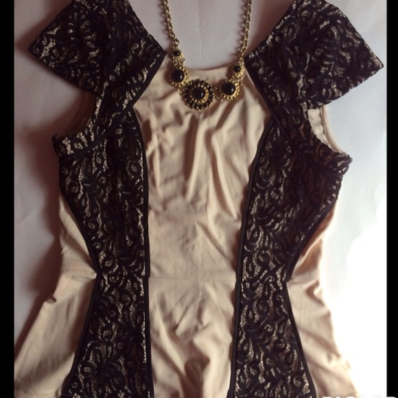 Beige with black lace peplum - Picture 1 of 3
