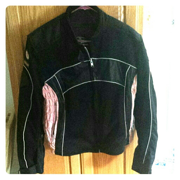 Motorcycle jacket