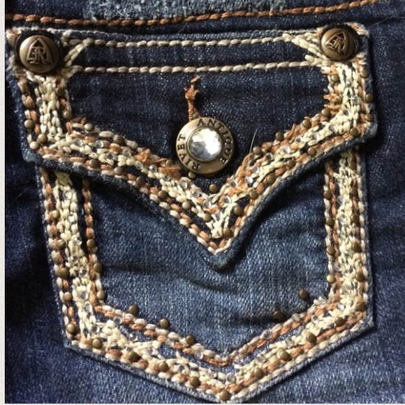 Antique Rivet short from Buckle - Picture 2 of 4