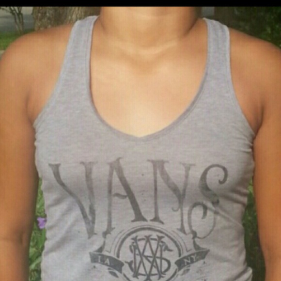 💋 Vans tank - Picture 2 of 3