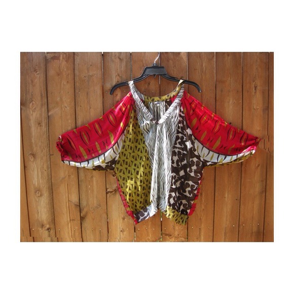 Multi pattered top with cutout sleeves