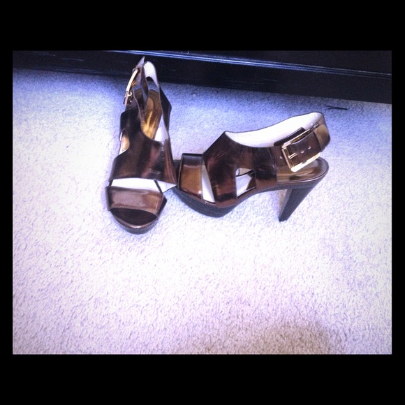 Michael Kors Limited Edition ' Carla' Sandal ✨