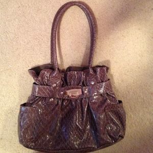 Offset purple handbag