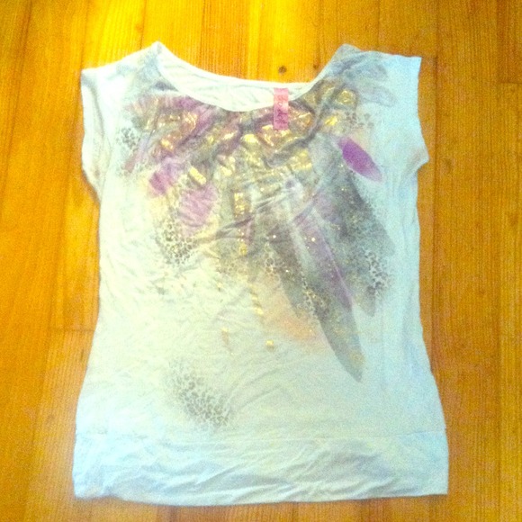 T-shirt. No stains