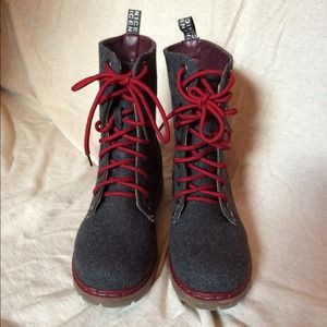 Doc Marten look alike grey boots w/ red laces