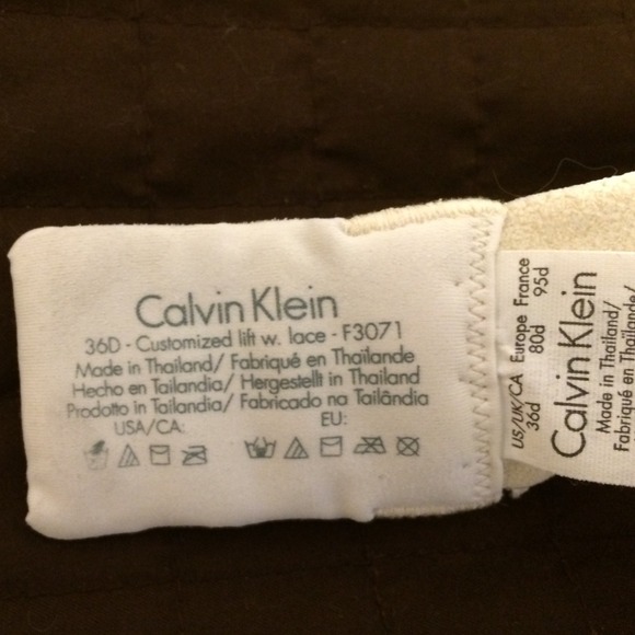 ****SOLD***** BUNDLED!!Calvin Klein Bra Size 36D - Picture 2 of 2