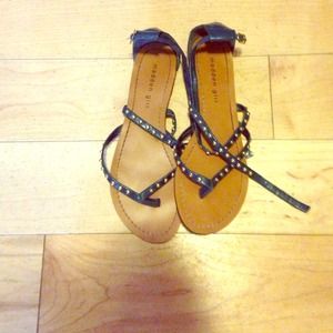 Sandal