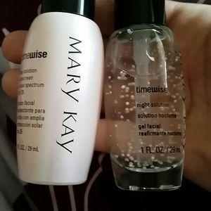 Mary Kay time wise day and night solution