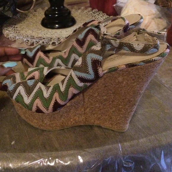 Colorful wedges - Picture 2 of 3