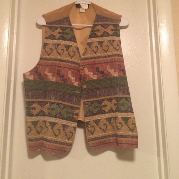 VINTAGE VEST (thrift pick)