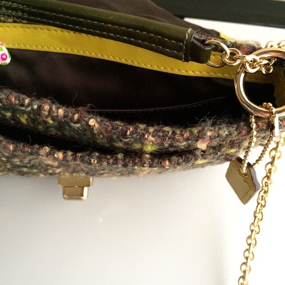 Auth Knitted Coach clutch/purse with long chain - Picture 3 of 4