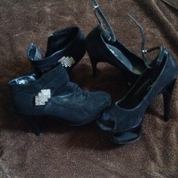 Shoes bundle - Picture 3 of 4