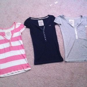 3 hollister tshirts