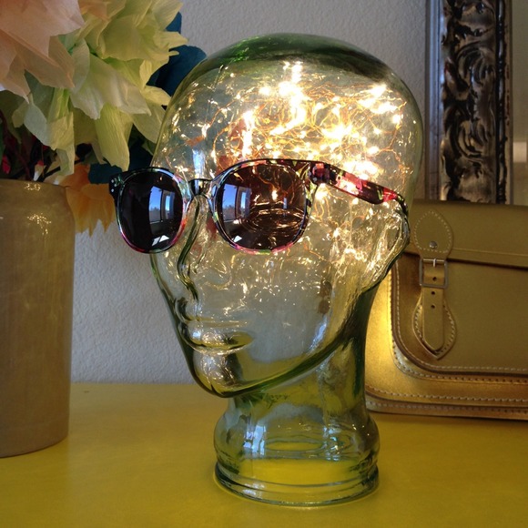 BCBG Accessories - BCBG sunglasses BCBG Accessories - BCBG sunglasses