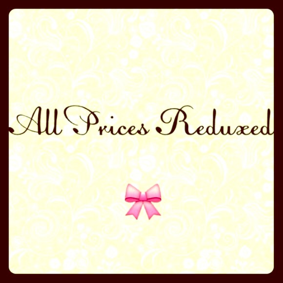 Marked down prices! 🎈💥👗👖👟🎀🎈