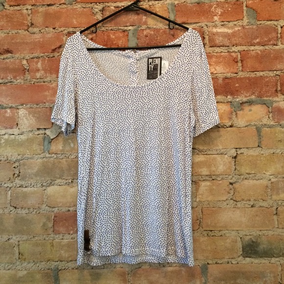 Plenty Humanwear shirt