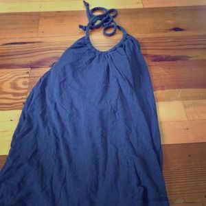 Loose-fitting halter