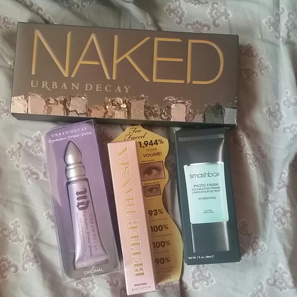 Bundle for @mariaareli