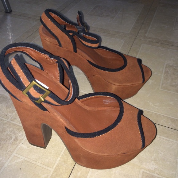 Urban Outfitters Shoes - Platforms