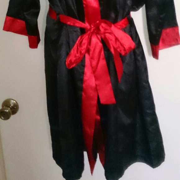 Black Red Trim Robe - Picture 2 of 2