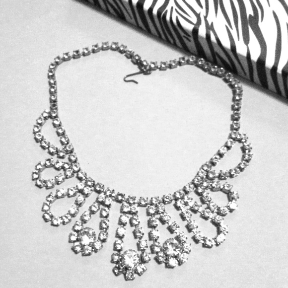 Vintage Rhinestone Ice 1940 ish Necklace - Picture 1 of 4