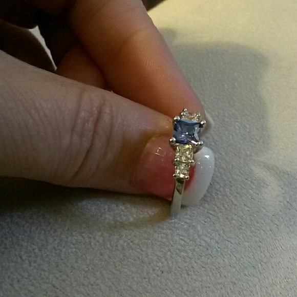 Silver Tone Amethyst Ring - Picture 2 of 3