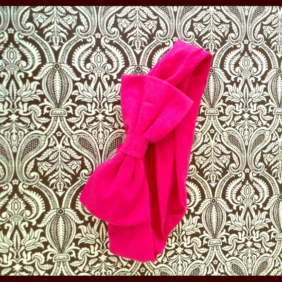 ❌Sold in a Yardsale❌ Forever21 Headband.🎀