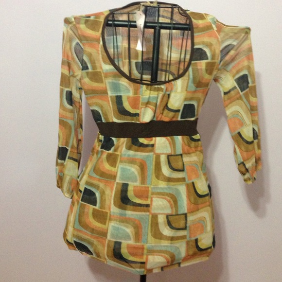 Sweet Pea by Staci Frati Mesh Long Sleeve Top (Md)