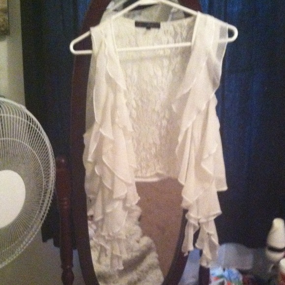 Cute for layering - Picture 1 of 3